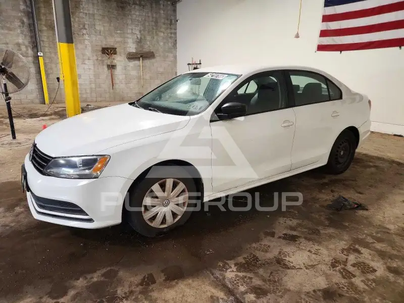 2016 Volkswagen Jetta photo