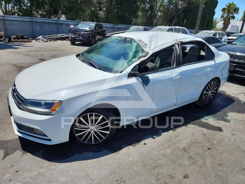2016 Volkswagen Jetta фото