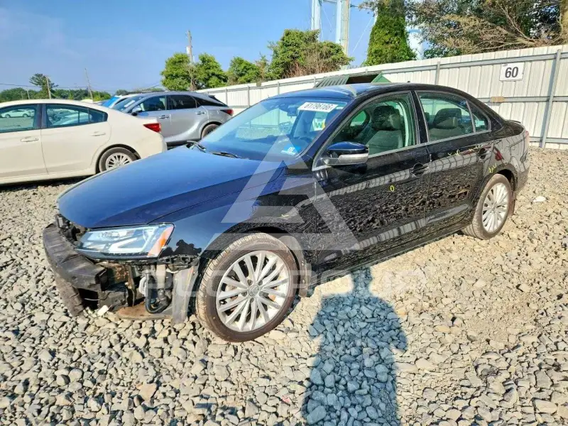 2016 Volkswagen Jetta photo