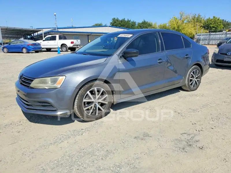 2016 Volkswagen Jetta photo