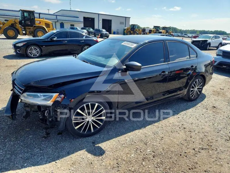 2016 Volkswagen Jetta photo