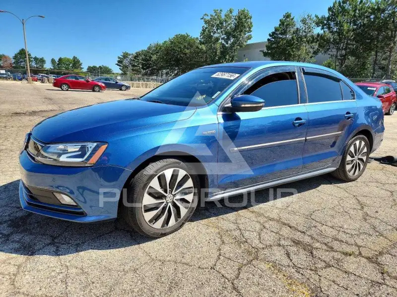 2016 Volkswagen Jetta фото
