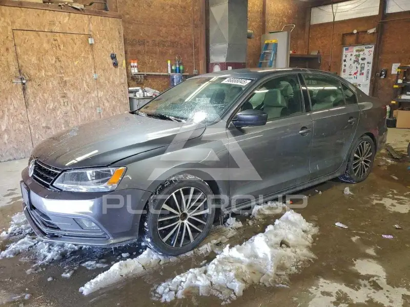 2016 Volkswagen Jetta фото