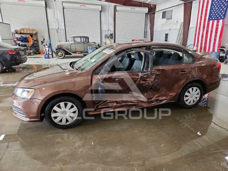 2016 Volkswagen Jetta фото