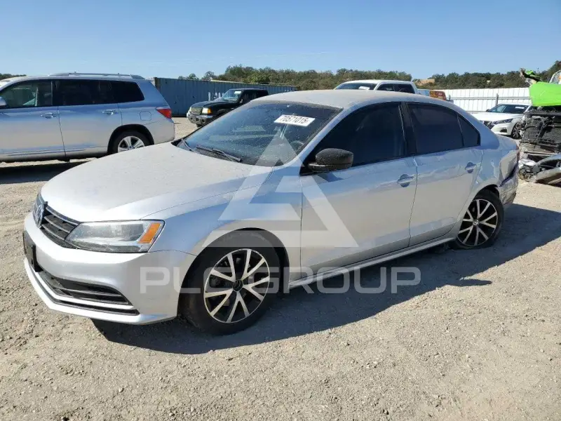2016 Volkswagen Jetta фото