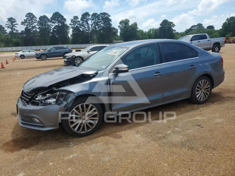 2016 Volkswagen Jetta фото