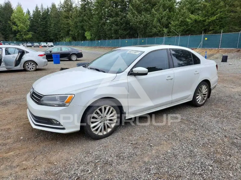 2016 Volkswagen Jetta photo