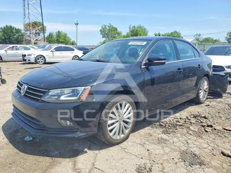 2016 Volkswagen Jetta photo