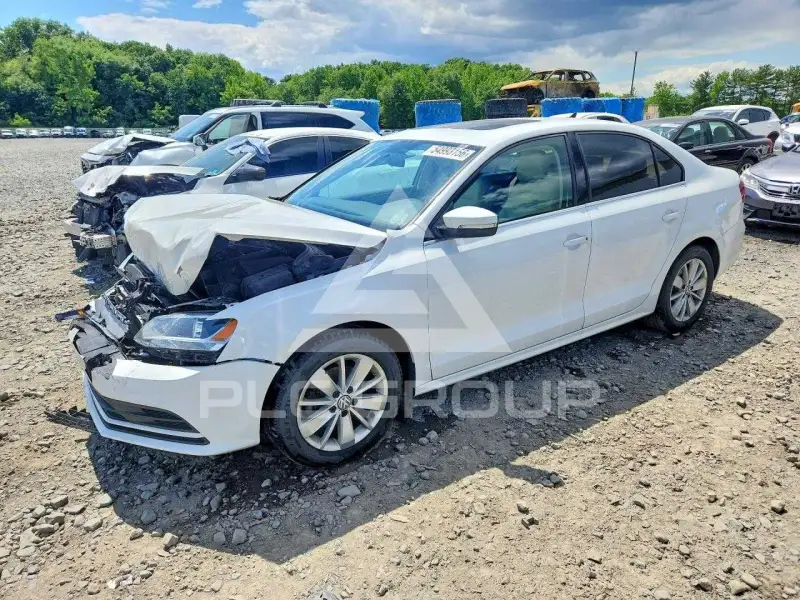 2016 Volkswagen Jetta photo