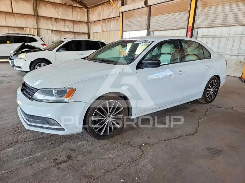 2016 Volkswagen Jetta фото
