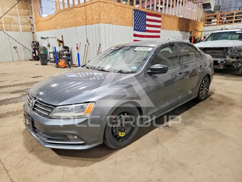 2016 Volkswagen Jetta фото