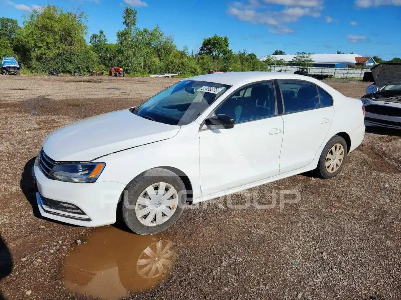 2016 Volkswagen Jetta photo