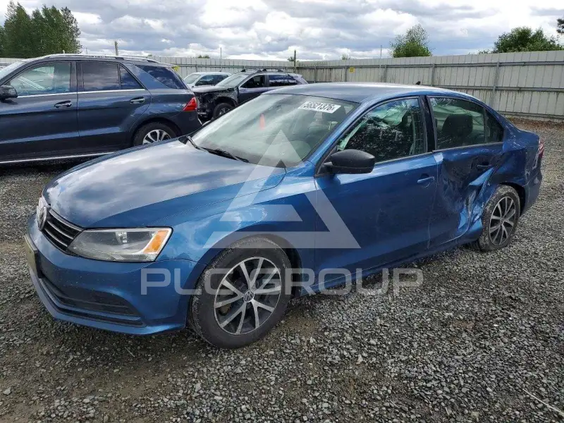 2016 Volkswagen Jetta photo