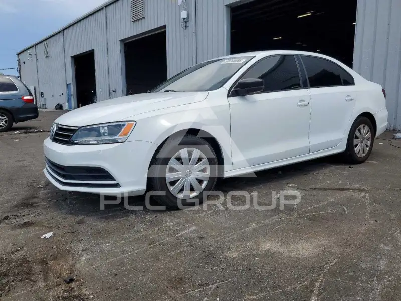 2016 Volkswagen Jetta photo