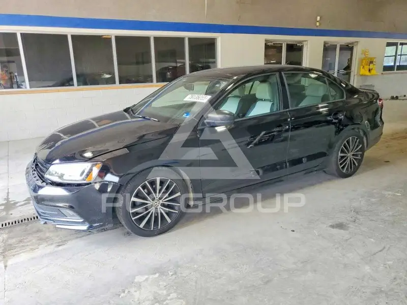 2016 Volkswagen Jetta photo