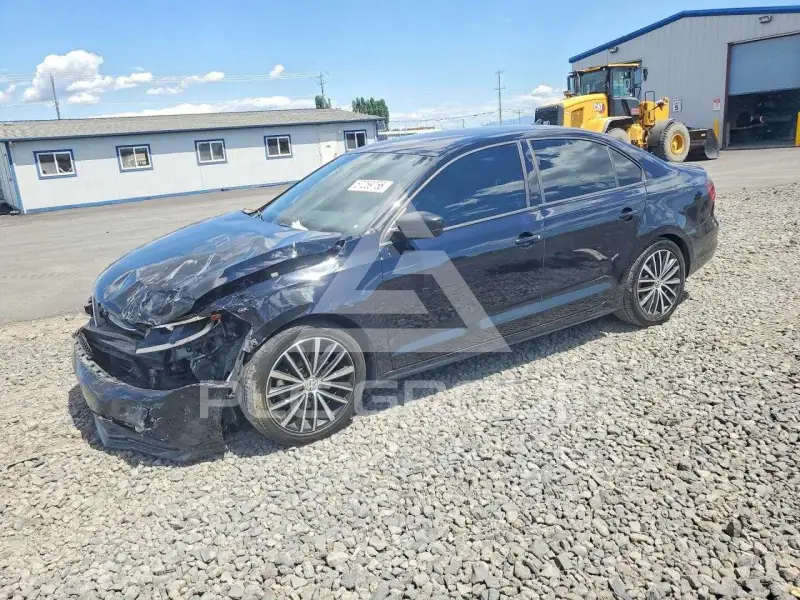 2016 Volkswagen Jetta photo