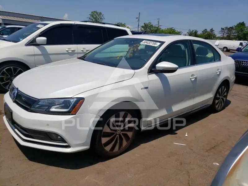 2016 Volkswagen Jetta photo