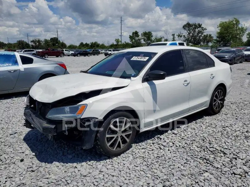 2016 Volkswagen Jetta photo