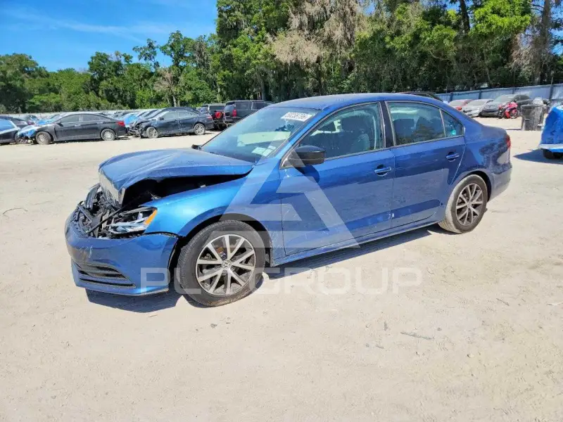 2016 Volkswagen Jetta photo
