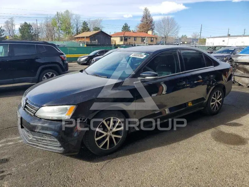 2016 Volkswagen Jetta фото