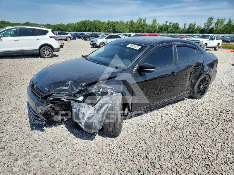2016 Volkswagen Jetta photo