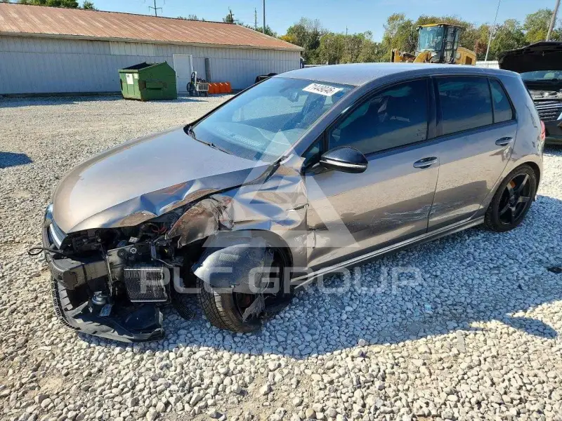 2016 Volkswagen GOLF фото