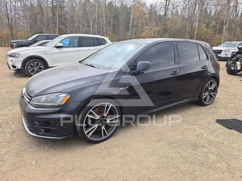 2016 Volkswagen GOLF photo