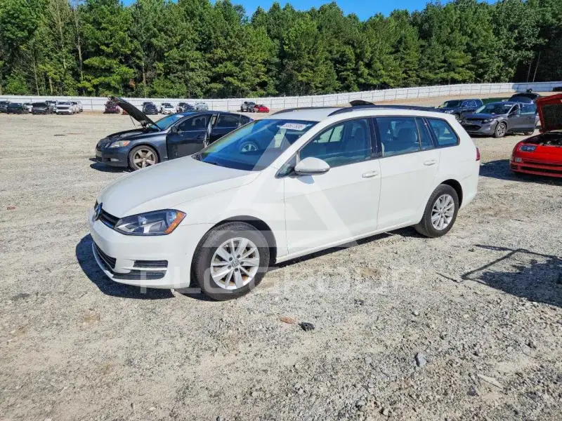 2016 Volkswagen GOLF photo