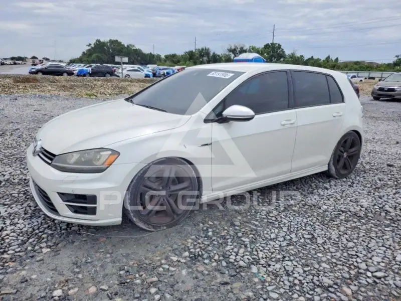2016 Volkswagen GOLF photo