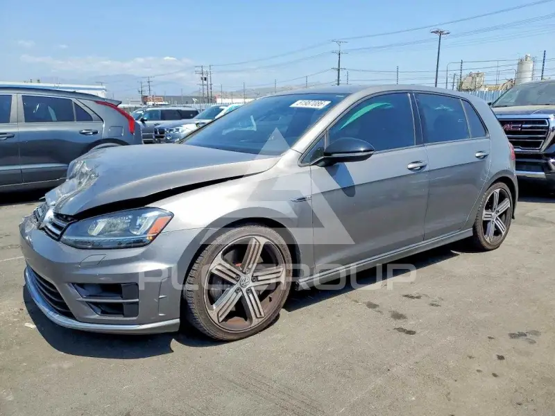 2016 Volkswagen GOLF photo
