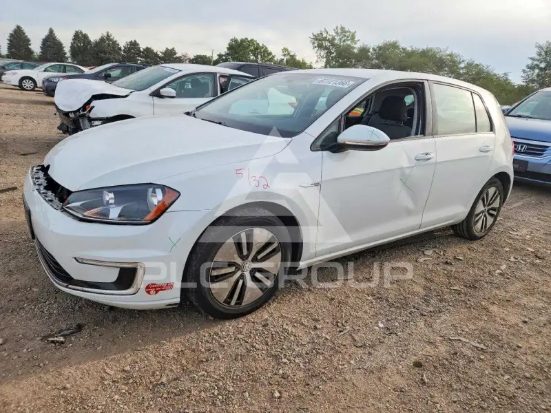 2016 Volkswagen GOLF фото