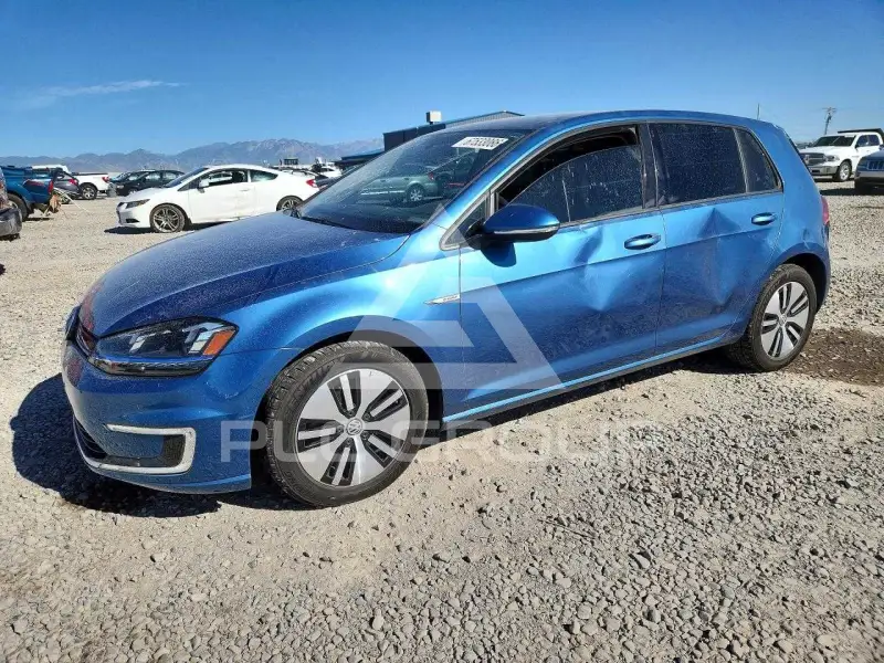 2016 Volkswagen GOLF фото