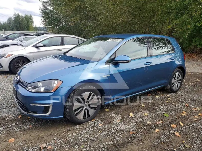 2016 Volkswagen GOLF фото