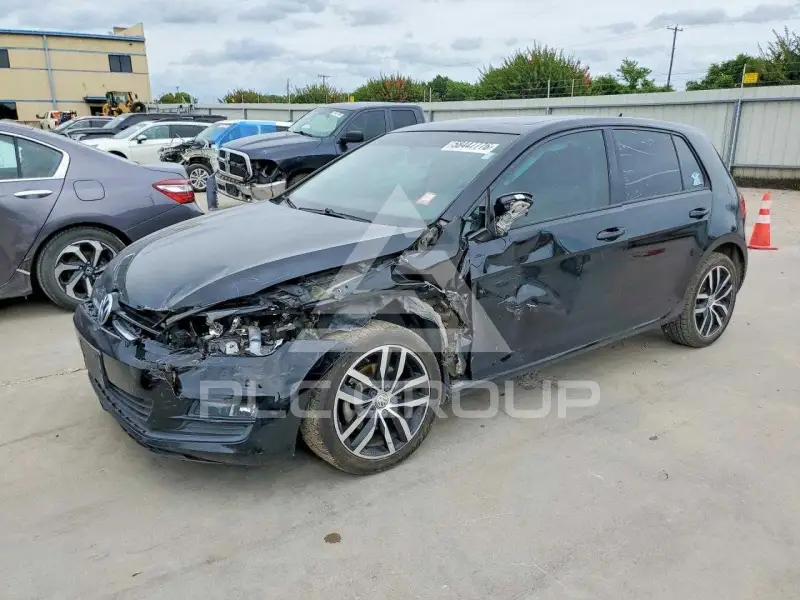 2016 Volkswagen GOLF photo