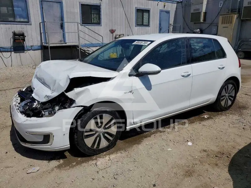 2016 Volkswagen GOLF фото
