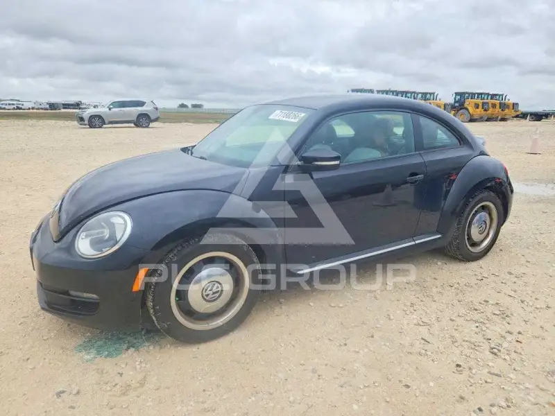 2016 Volkswagen BEETLE фото