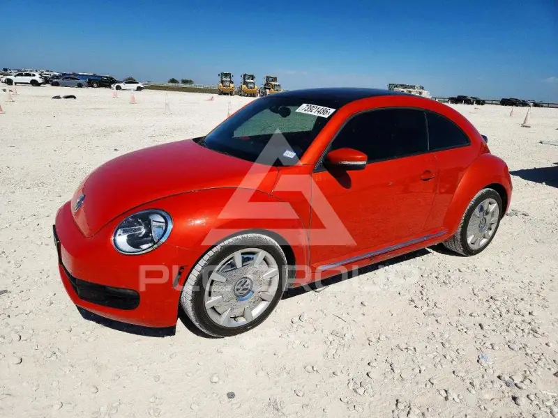 2016 Volkswagen BEETLE photo