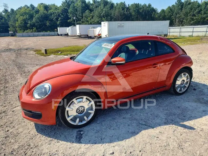 2016 Volkswagen BEETLE фото