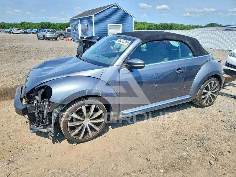 2016 Volkswagen BEETLE фото