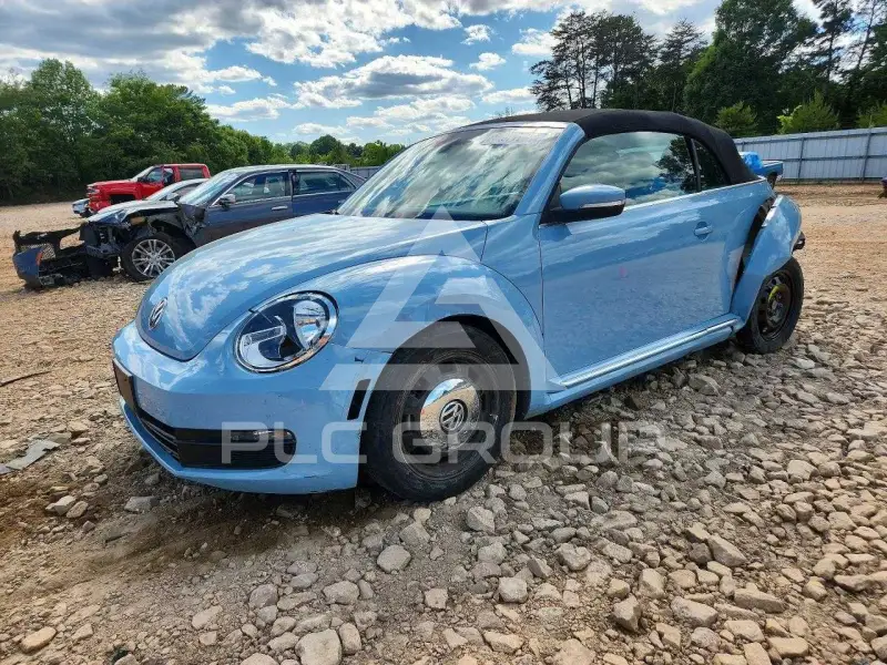 2016 Volkswagen BEETLE photo