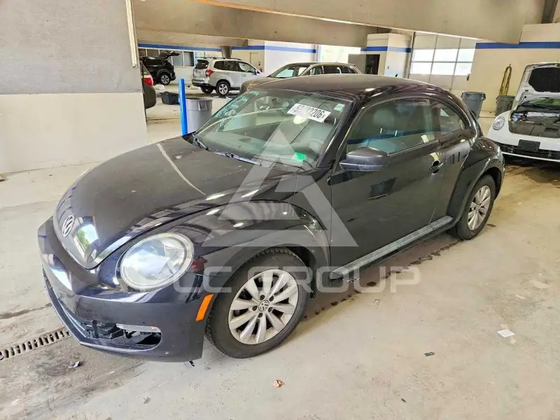 2016 Volkswagen BEETLE фото