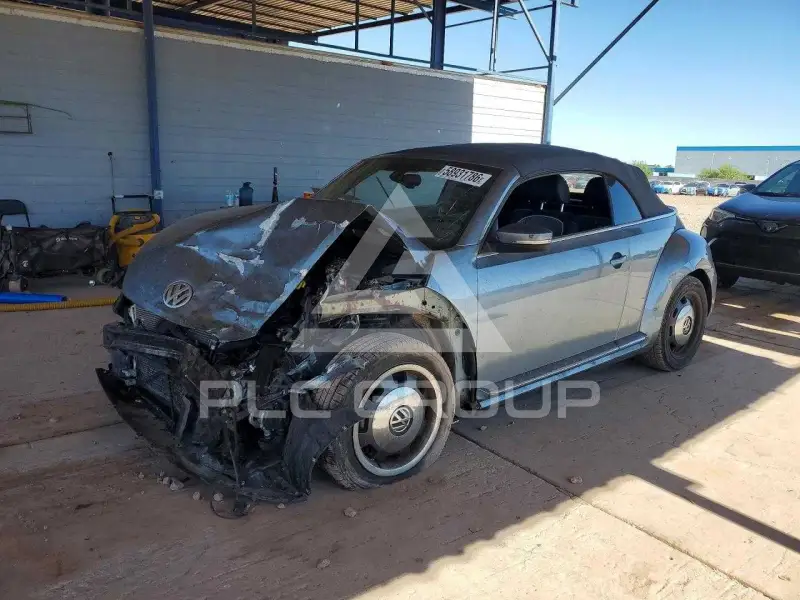 2016 Volkswagen BEETLE photo