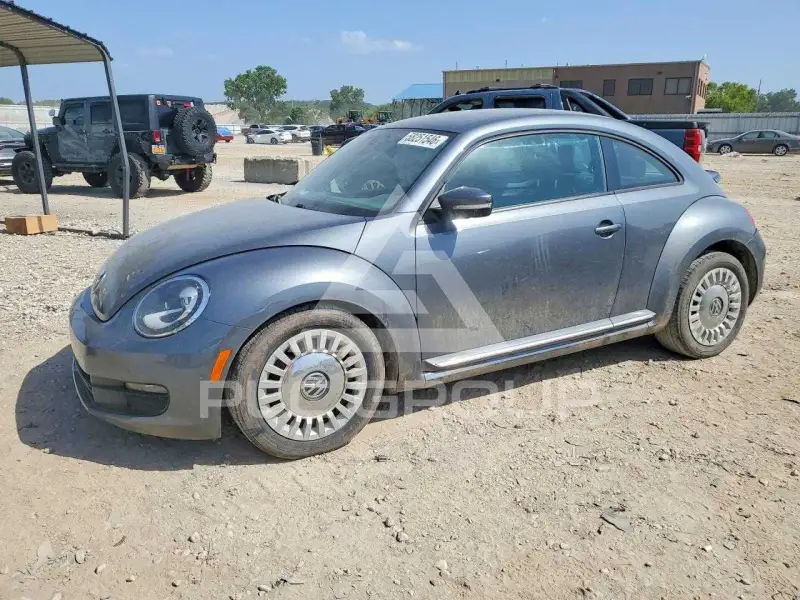 2016 Volkswagen BEETLE фото