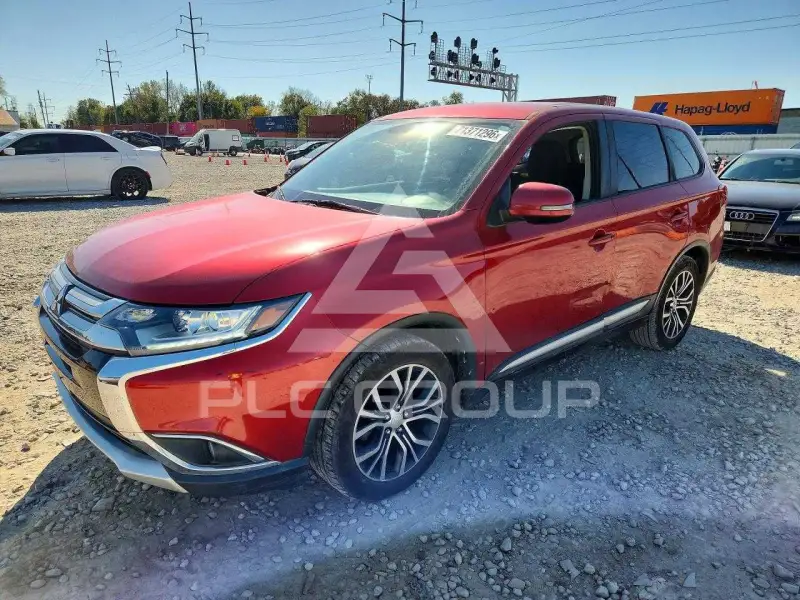 2017 Mitsubishi OUTLANDER photo