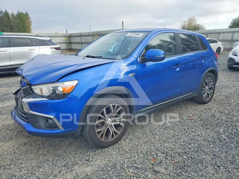 2017 Mitsubishi OUTLANDER photo