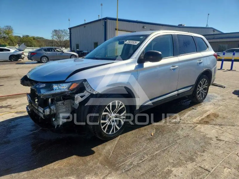 2017 Mitsubishi OUTLANDER photo