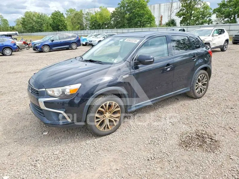 2017 Mitsubishi OUTLANDER photo