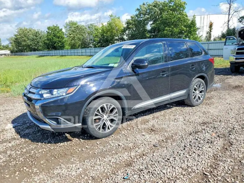 2017 Mitsubishi OUTLANDER photo
