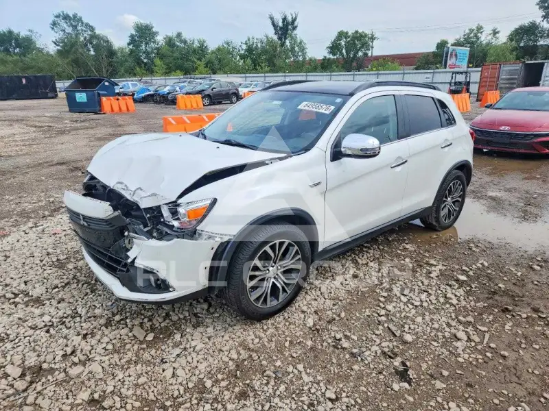 2017 Mitsubishi OUTLANDER фото