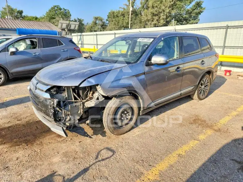 2017 Mitsubishi OUTLANDER фото